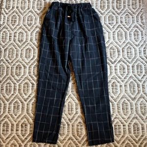 Plaid Cropped Tie-Waist Pants